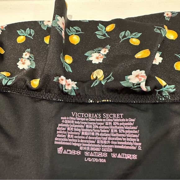 VICTORIA’S SECRET HIGH WAIST LEMON PRINT‎ RUFFLE TRIM BIKINI BOTTOM LARGE NWT - Picture 2 of 4